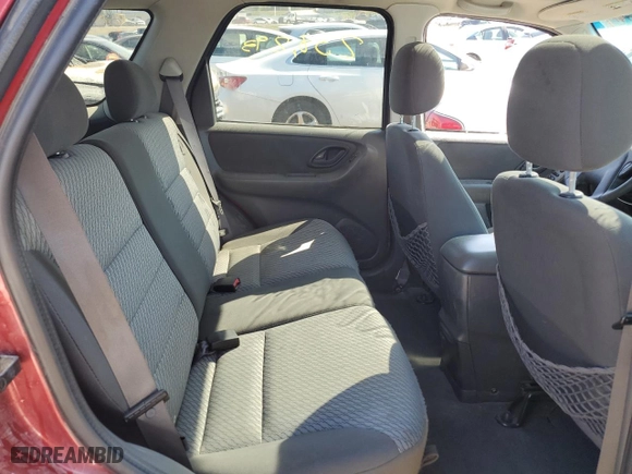 2004 Ford Escape XLT with VIN 1FMYU03174KB25014, listed as a Copart auction lot 47286444 with 238,293 mi miles and Salvage Title. Bid and sale history available at carsss.com. Image 11.