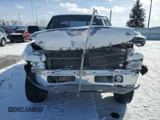 2000 Dodge Ram 2500 with VIN 1B7KF23W4YJ137421, listed as a Copart auction lot 44046975 with 136,850 mi miles and Salvage Title. Bid and sale history available at carsss.com. Image 5.