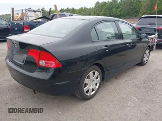 2008 Honda Civic LX с VIN 2HGFA16518H311882, выставлен на аукционе IAAI как лот 42277899 с пробегом 57 140 миль миль и . История ставок и продаж доступна на DreamBid. Изображение 4.