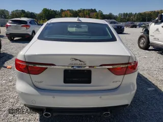 2017 Jaguar XF 35t Premium with VIN SAJBD4BV1HCY29667, listed as a Copart auction lot 75490794 with 59,636 mi miles and Clean Title. Bid and sale history available at carsss.com. Image 6.