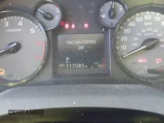 2017 Toyota Tundra SR с VIN 5TFUM5F16HX074447, выставлен на аукционе IAAI как лот 42359101 с пробегом 117 085 миль миль и . История ставок и продаж доступна на DreamBid. Изображение 15.