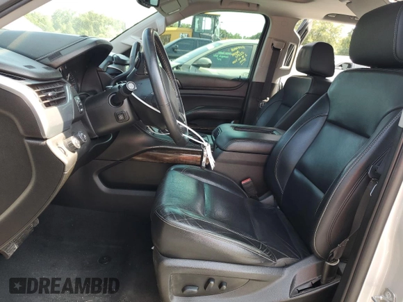 2019 Chevrolet Tahoe LT z VIN 1GNSKBKC1KR395673, wystawiony jako Copart lot #56041725 z przebiegiem 59 766 mil mil oraz Szkoda całkowita • Salvage title. Historia ofert i sprzedaży dostępna na DreamBid. Obrazek 7.