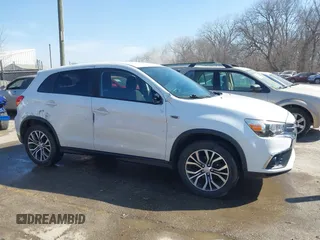 2019 Mitsubishi Outlander ES z VIN JA4AR3AU4KU023820, wystawiony jako IAAI lot #41771486 z przebiegiem 83 959 mil mil oraz . Historia ofert i sprzedaży dostępna na DreamBid. Obrazek 13.