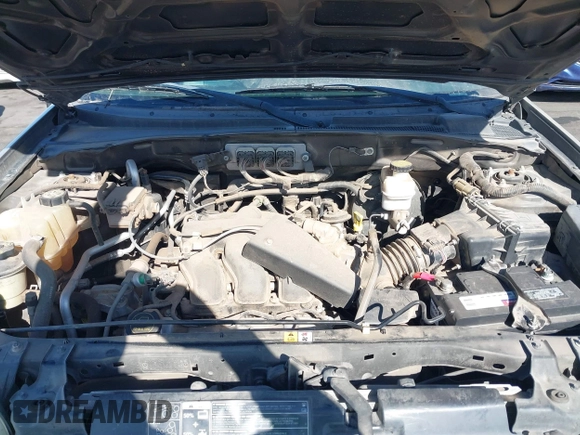 2007 Ford Escape Limited with VIN 1FMCU94137KA98413, listed as a IAAI auction lot 41482242 with 126,852 mi miles. Bid and sale history available at carsss.com. Image 10.