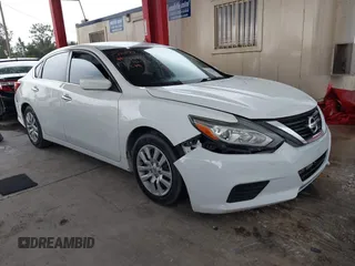 2017 Nissan Altima SV with VIN 1N4AL3APXHC184663, listed as a IAAI auction lot 42777685 with 123,146 mi miles and . Bid and sale history available at DreamBid. Image 1.