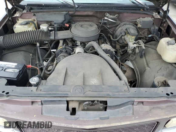 1993 GMC Sierra 1500 with VIN 1GDDC14Z6PZ526240, listed as a Copart auction lot 81913724 with 303,163 mi miles and Salvage Title. Bid and sale history available at DreamBid. Image 11.
