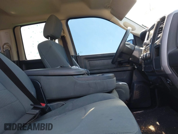 2015 Ram 1500 Tradesman z VIN 1C6RR7FT2FS615788, wystawiony jako IAAI lot #41804216 z przebiegiem 125 020 mil mil oraz . Historia ofert i sprzedaży dostępna na DreamBid. Obrazek 5.