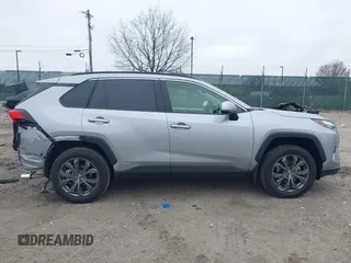 2024 Toyota RAV4 Hybrid XLE Premium with VIN JTMB6RFV0RD140022, listed as a IAAI auction lot 41779613 with 923 mi miles. Bid and sale history available at carsss.com. Image 12.