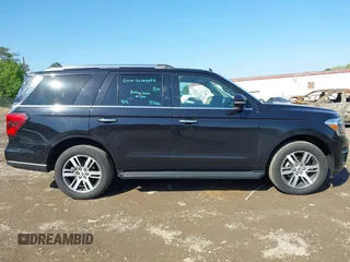 2024 Ford Expedition Limited with VIN 1FMJU2A80REA11245, listed as a IAAI auction lot 41988845 with 47,250 mi miles. Bid and sale history available at carsss.com. Image 13.
