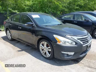 2013 Nissan Altima SL with VIN 1N4BL3AP8DN529451, listed as a IAAI auction lot 42850823 with 102,189 mi miles and . Bid and sale history available at DreamBid. Image 1.