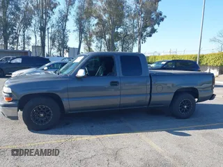2002 Chevrolet Silverado 1500 LT with VIN 2GCEC19TX21103255, listed as a IAAI auction lot 41827408 with 153,387 mi miles and . Bid and sale history available at DreamBid. Image 14.