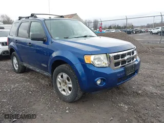2008 Ford Escape XLT with VIN 1FMCU93Z58KD84207, listed as a IAAI auction lot 41795672 with 129,022 mi miles. Bid and sale history available at carsss.com. Image 1.