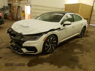 2019 Volkswagen Arteon SEL Premium R-Line z VIN WVWTR7AN6KE000595, wystawiony jako Copart lot #69872782 z przebiegiem 29 344 mil mil oraz . Historia ofert i sprzedaży dostępna na DreamBid. Obrazek 1.