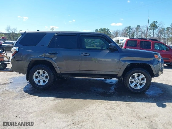 2017 Toyota 4Runner SR5 with VIN JTEBU5JR6H5424820, listed as a IAAI auction lot 41870164 with 119,857 mi miles. Bid and sale history available at carsss.com. Image 13.