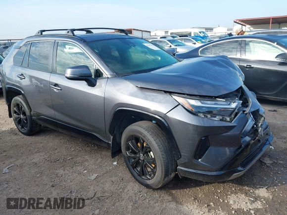 2022 Toyota RAV4 Hybrid SE z VIN JTM16RFV5ND053223, wystawiony jako IAAI lot #42217744 z przebiegiem 43 878 mil mil oraz . Historia ofert i sprzedaży dostępna na DreamBid. Obrazek 1.