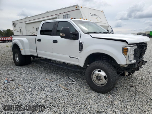 2018 Ford F-350 XL with VIN 1FT8W3DT0JEC35042, listed as a Copart auction lot 72758314 with 115,804 mi miles and Salvage title. Bid and sale history available at DreamBid. Image 4.
