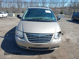 2006 Chrysler Town & Country Touring with VIN 2A8GP54L06R727898, listed as a IAAI auction lot 41893586 with 119,296 mi miles and . Bid and sale history available at DreamBid. Image 12.