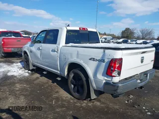2018 Ram 1500 Big Horn z VIN 1C6RR7LG1JS113662, wystawiony jako IAAI lot #41274107 z przebiegiem 112 500 mil mil oraz . Historia ofert i sprzedaży dostępna na DreamBid. Obrazek 3.