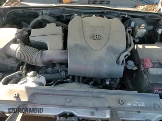 2019 Toyota Tacoma SR5 с VIN 5TFRZ5CN8KX079820, выставлен на аукционе Copart как лот 70650025 с пробегом 124 221 миль миль и Списание • Salvage title. История ставок и продаж доступна на DreamBid. Изображение 13.