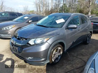 2018 Honda HR-V EX-L Navi with VIN 3CZRU5H76JM716971, listed as a IAAI auction lot 41646262 with 60,742 mi miles. Bid and sale history available at carsss.com. Image 2.