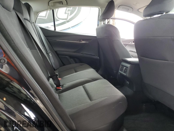 2025 Toyota Camry LE with VIN 4T1DAACK5SU000374, listed as a Copart auction lot 55730745 with 20,010 mi miles and Clean Title. Bid and sale history available at DreamBid. Image 10.
