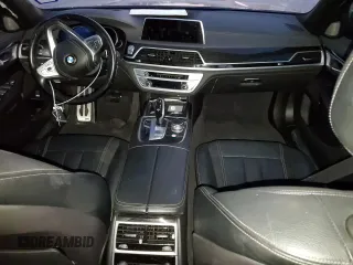 2018 BMW 7 Series 740i with VIN WBA7E2C51JG741752, listed as a Copart auction lot 71548522 with 0 mi miles. Bid and sale history available at carsss.com. Image 8.