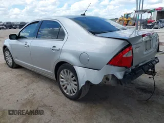2012 Ford Fusion Hybrid с VIN 3FADP0L36CR426322, выставлен на аукционе IAAI как лот 42592635 с пробегом 151 941 миль миль и . История ставок и продаж доступна на DreamBid. Изображение 3.