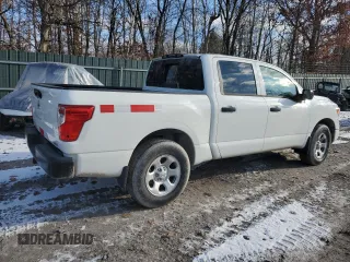 2022 Nissan Titan SV with VIN 1N6AA1EC1NN107060, listed as a Copart auction lot 86410174 with 6,899 mi miles and Clean title. Bid and sale history available at DreamBid. Image 3.