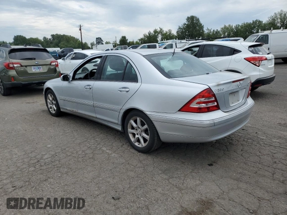 2007 Mercedes-Benz C 280 Luxury с VIN WDBRF92H37F924807, выставлен на аукционе Copart как лот 65853925 с пробегом 179 211 миль миль и Списание • Salvage title. История ставок и продаж доступна на DreamBid. Изображение 2.