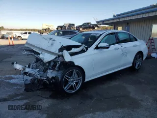 2019 Mercedes-Benz E-Class E 300 with VIN WDDZF4JB8KA497945, listed as a Copart auction lot 87875545 with 52,511 mi miles and Salvage Title. Bid and sale history available at carsss.com. Image 1.