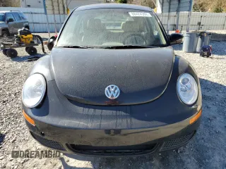 2007 Volkswagen New Beetle Coupe with VIN 3VWEW31C87M509093, listed as a Copart auction lot 86424304 with 220,540 mi miles and Clean Title. Bid and sale history available at carsss.com. Image 5.