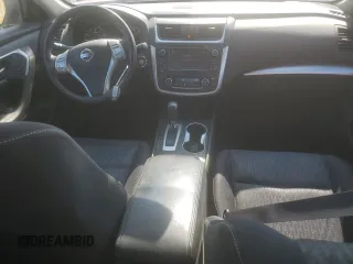 2016 Nissan Altima S z VIN 1N4AL3AP1GC162355, wystawiony jako Copart lot #53533945 z przebiegiem 239 520 mil mil oraz Szkoda całkowita • Salvage title. Historia ofert i sprzedaży dostępna na DreamBid. Obrazek 8.