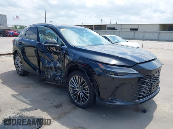 2024 Lexus RX 450h+ Luxury z VIN JTJCJMGA2R2011919, wystawiony jako IAAI lot #42341635 z przebiegiem 28 688 mil mil oraz . Historia ofert i sprzedaży dostępna na DreamBid. Obrazek 1.