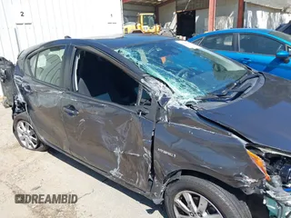 2017 Toyota Prius One with VIN JTDKDTB37H1596039, listed as a IAAI auction lot 41868009 with 124,585 mi miles and . Bid and sale history available at DreamBid. Image 6.