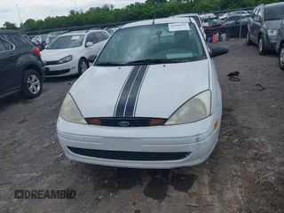 2000 Ford Focus SE with VIN 1FAFP3430YW260053, listed as a IAAI auction lot 42166070 with 114,761 mi miles and . Bid and sale history available at carsss.com. Image 6.
