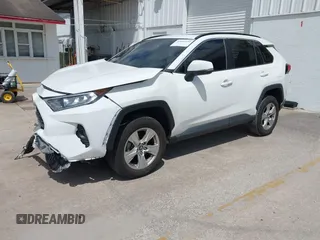 2019 Toyota RAV4 XLE with VIN 2T3W1RFVXKW033696, listed as a IAAI auction lot 42044151 with 126,872 mi miles and . Bid and sale history available at DreamBid. Image 18.