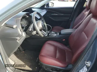 2023 Mazda CX-30 S Carbon Edition z VIN 3MVDMBCM5PM512410, wystawiony jako Copart lot #83490034 z przebiegiem 23 783 mil mil oraz Nie do naprawy • Non repairable. Historia ofert i sprzedaży dostępna na DreamBid. Obrazek 7.