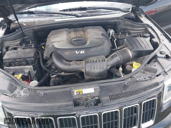 2015 Jeep Grand Cherokee Altitude with VIN 1C4RJEAGXFC856684, listed as a IAAI auction lot 41670546 with 182,588 mi miles. Bid and sale history available at carsss.com. Image 10.