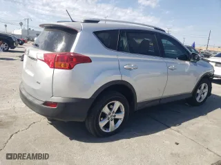2013 Toyota RAV4 XLE with VIN 2T3WFREV1DW040509, listed as a Copart auction lot 47312515 with 138,993 mi miles and Salvage Title. Bid and sale history available at carsss.com. Image 3.
