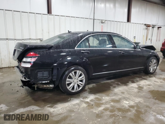 2009 Mercedes-Benz S 550 z VIN WDDNG86X49A268616, wystawiony jako Copart lot #43347415 z przebiegiem 65 338 mil mil oraz Szkoda całkowita • Salvage title. Historia ofert i sprzedaży dostępna na DreamBid. Obrazek 3.