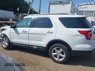 2017 Ford Explorer XLT with VIN 1FM5K8D89HGD47663, listed as a IAAI auction lot 40320242 with 75,548 mi miles and . Bid and sale history available at DreamBid. Image 14.