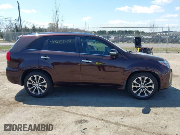 2014 Kia Sorento SX with VIN 5XYKW4A73EG458059, listed as a IAAI auction lot 41860159 with 140,644 mi miles. Bid and sale history available at carsss.com. Image 14.