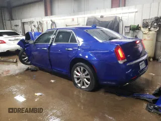 2019 Chrysler 300 Limited with VIN 2C3CCAKG3KH689958, listed as a Copart auction lot 87105044 with 52,072 mi miles and Salvage Title. Bid and sale history available at carsss.com. Image 2.