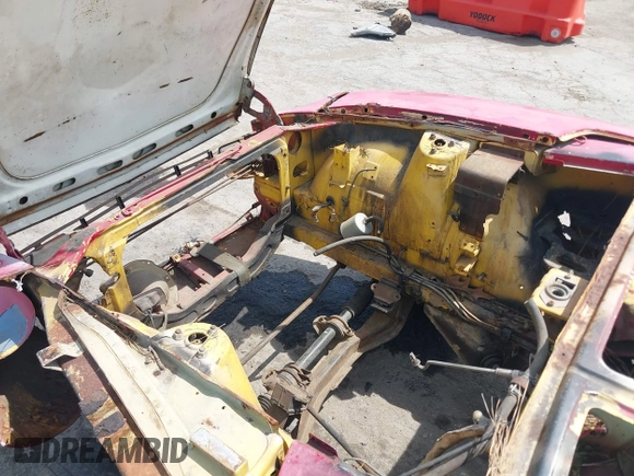 1977 Datsun 280ZX z VIN 000000HLS30400903, wystawiony jako IAAI lot #42094018 z przebiegiem Nie podano mil oraz . Historia ofert i sprzedaży dostępna na DreamBid. Obrazek 10.