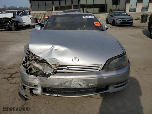 1995 Lexus ES 300 with VIN JT8GK13T4S0106988, listed as a Copart auction lot 48796715 with 0 mi miles and Salvage Title. Bid and sale history available at carsss.com. Image 5.
