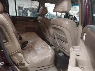 2011 Honda Pilot EX-L with VIN 5FNYF4H56BB051404, listed as a IAAI auction lot 41758332 with 301,099 mi miles. Bid and sale history available at carsss.com. Image 8.
