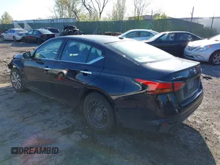 2019 Nissan Altima S with VIN 1N4BL4BVXKC157333, listed as a IAAI auction lot 41995192 with 94,331 mi miles and . Bid and sale history available at DreamBid. Image 3.