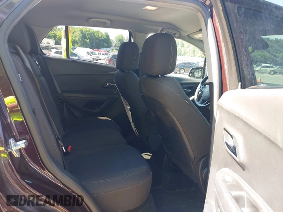 2020 Chevrolet Trax LS with VIN KL7CJNSB9LB346933, listed as a IAAI auction lot 42624893 with 61,116 mi miles and . Bid and sale history available at DreamBid. Image 8.