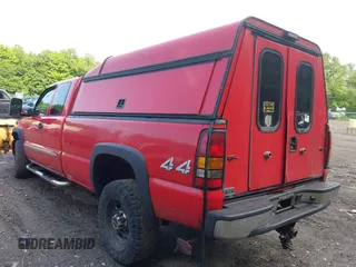 2006 GMC Sierra 2500HD SLT with VIN 1GTHK29D86E253125, listed as a IAAI auction lot 42585093 with 216,949 mi miles and . Bid and sale history available at DreamBid. Image 3.