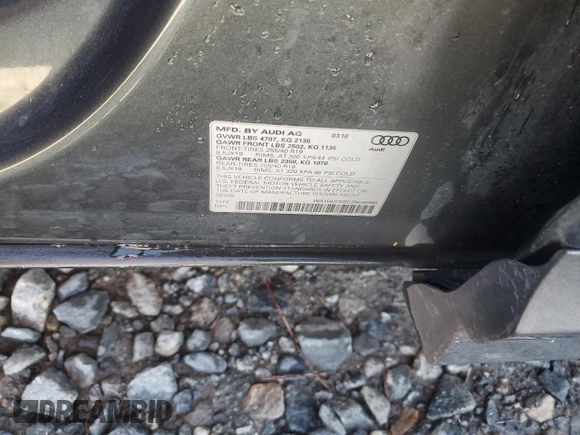 2018 Audi Q3 Premium Plus z VIN WA1HCCFS5JR030980, wystawiony jako Copart lot #82238534 z przebiegiem 78 884 mil mil oraz Szkoda całkowita • Salvage title. Historia ofert i sprzedaży dostępna na DreamBid. Obrazek 13.
